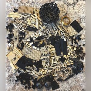 Assorted Lego pieces- used